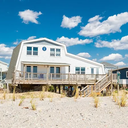 Divine Intervention By Oak Island Accommodations